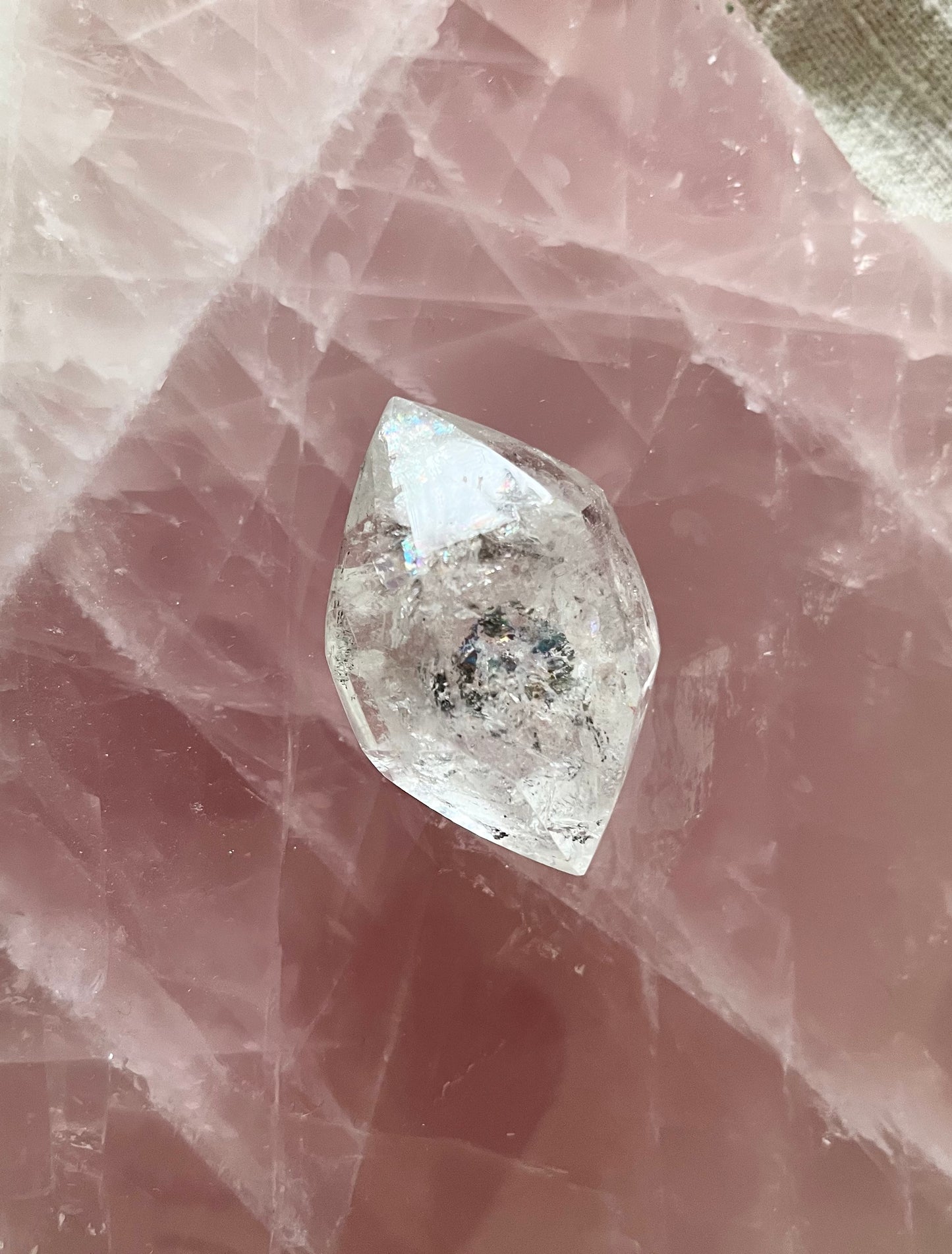 Herkimer diamant dubbelspets enhydrokristall 2 bubblor